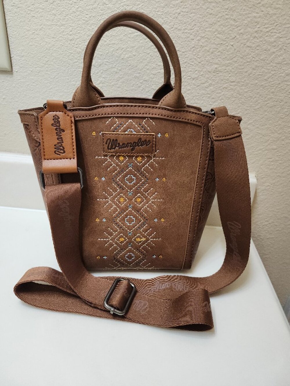 Wrangler Small Bucket Bag